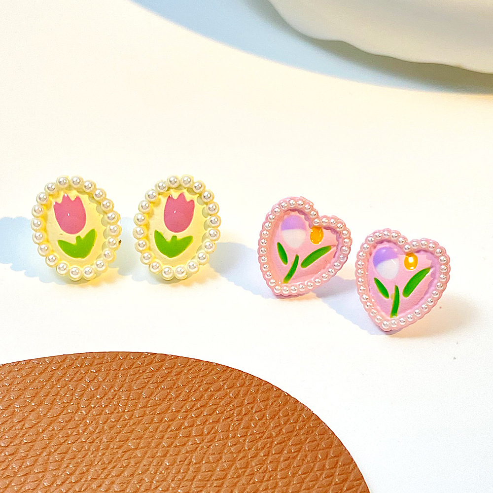 1 Pair Sweet Flower Inlay Alloy Pearl Ear Studs display picture 4
