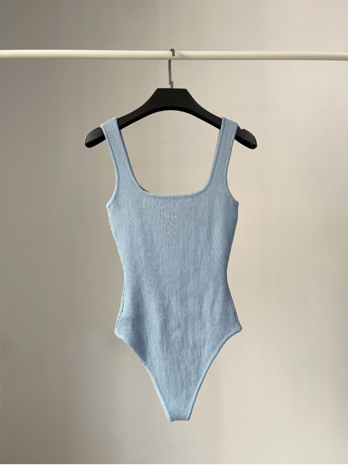 Women's Bodysuits Bodysuits Simple Style Solid Color display picture 5