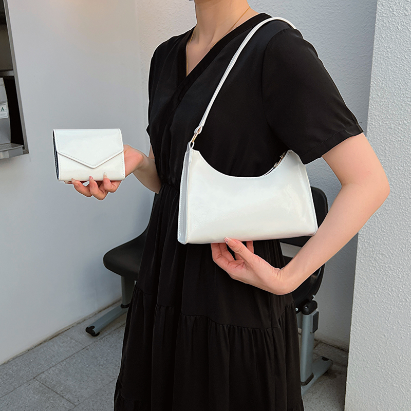 Women's Summer Pu Leather Elegant Underarm Bag display picture 5