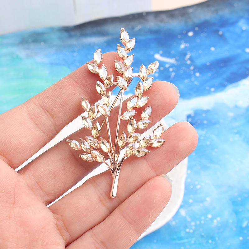Elegant Luxurious Grain Alloy Inlay Artificial Gemstones Unisex Brooches display picture 5