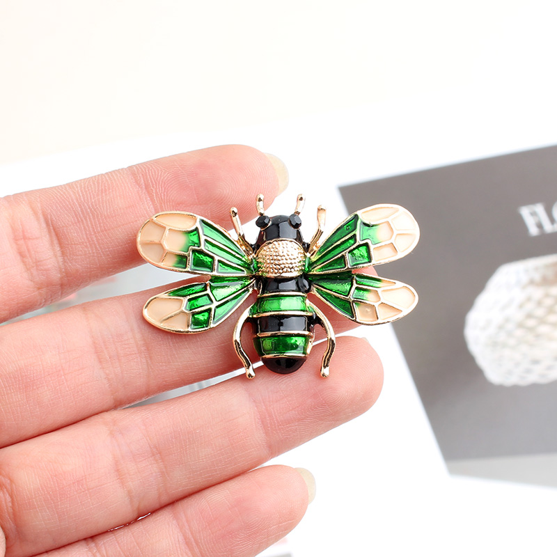 Exaggerated Funny Bee Alloy Unisex Brooches display picture 2