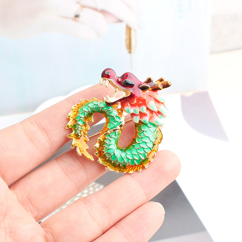 Exaggerated Funny Dragon Alloy Unisex Brooches display picture 3
