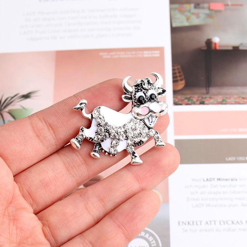Cute Novelty Streetwear Animal Alloy Unisex Brooches display picture 2