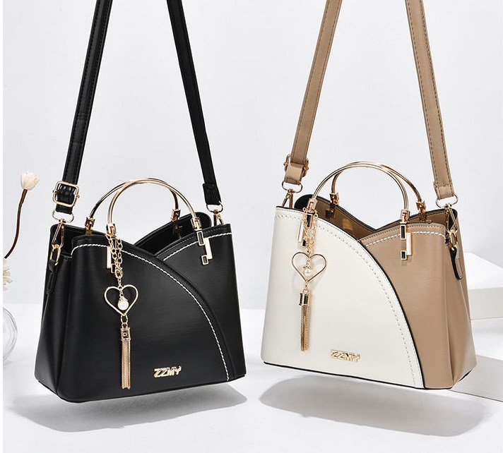 Women's Medium Pu Leather Color Block Streetwear Square Zipper Shoulder Bag Handbag Crossbody Bag display picture 2