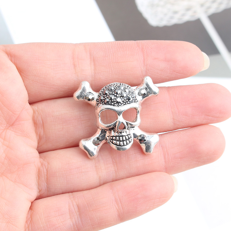 Funny Skull Alloy Inlay Alloy Men's Brooches display picture 3