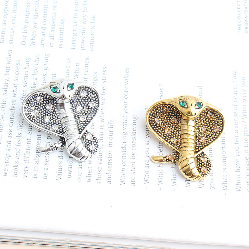 Retro Cool Style Snake Alloy Inlay Rhinestones Unisex Brooches display picture 4