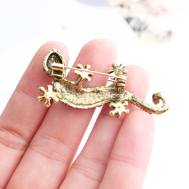 Classic Style Commute Animal Alloy Inlay Rhinestones Unisex Brooches display picture 4