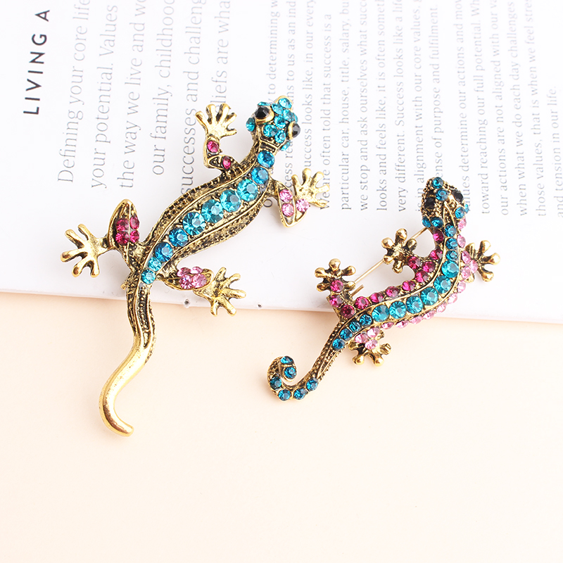 Classic Style Commute Animal Alloy Inlay Rhinestones Unisex Brooches display picture 5