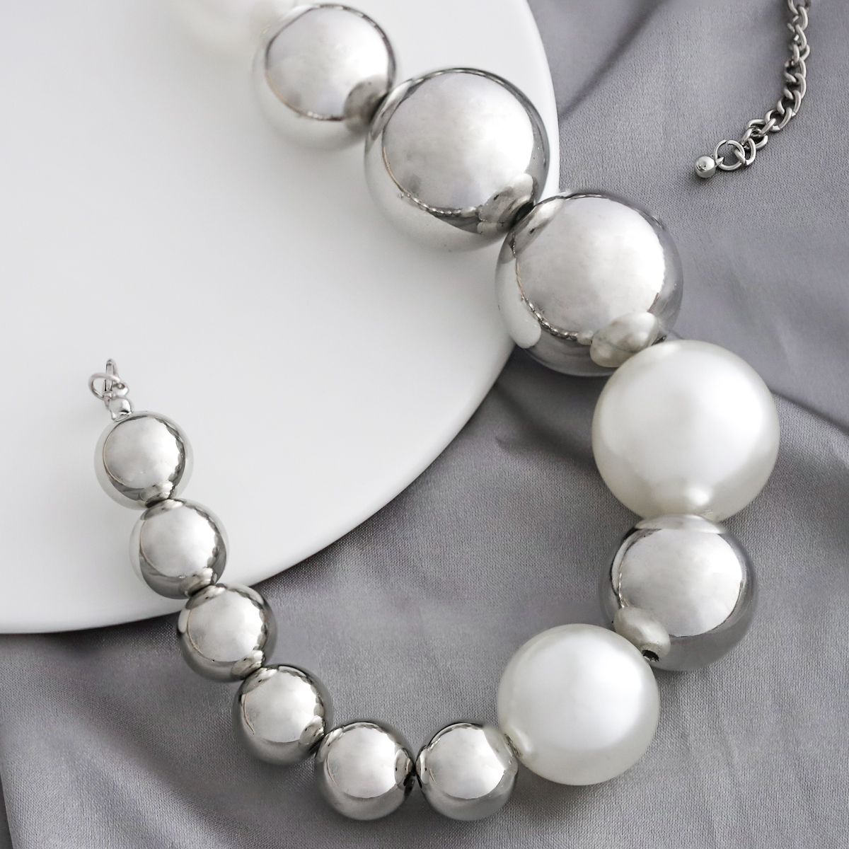 Simple Style Pearl Imitation Pearl Beaded Women's Necklace display picture 8