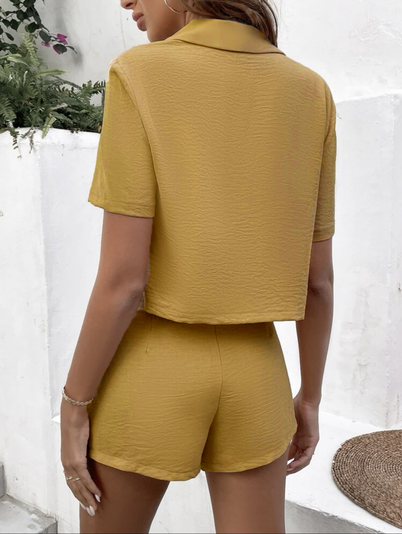Frau Britischer Stil Einfarbig Polyester Patchwork Shorts-sets display picture 1