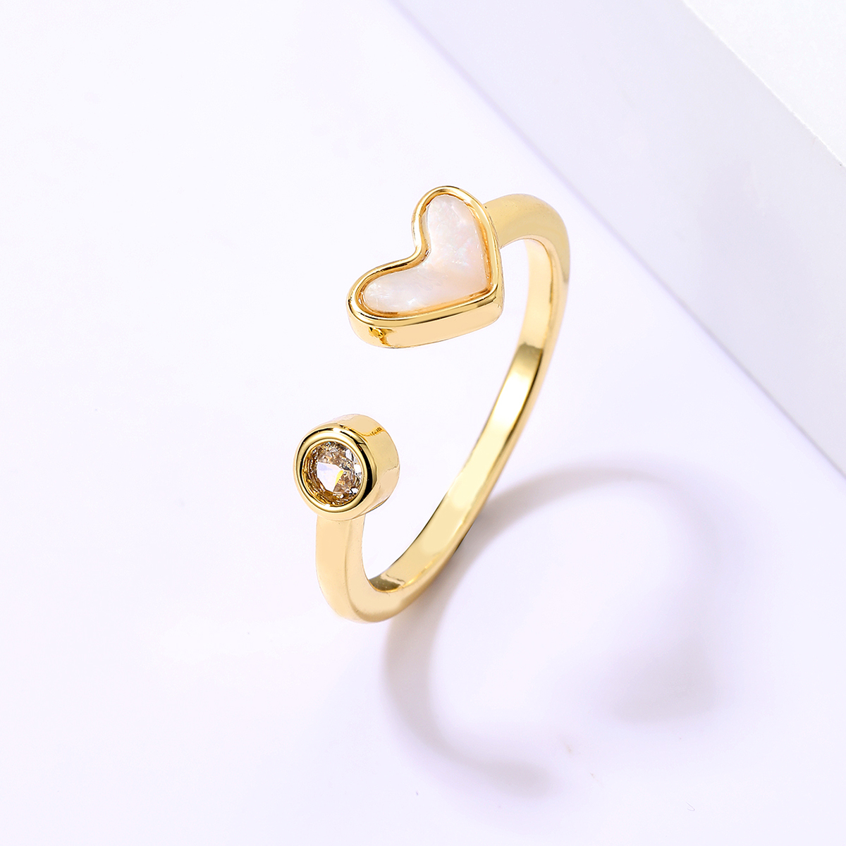 Casual Sweet Star Moon Heart Shape Shell Plating Inlay Shell Zircon 18k Gold Plated Women's Open Rings display picture 16