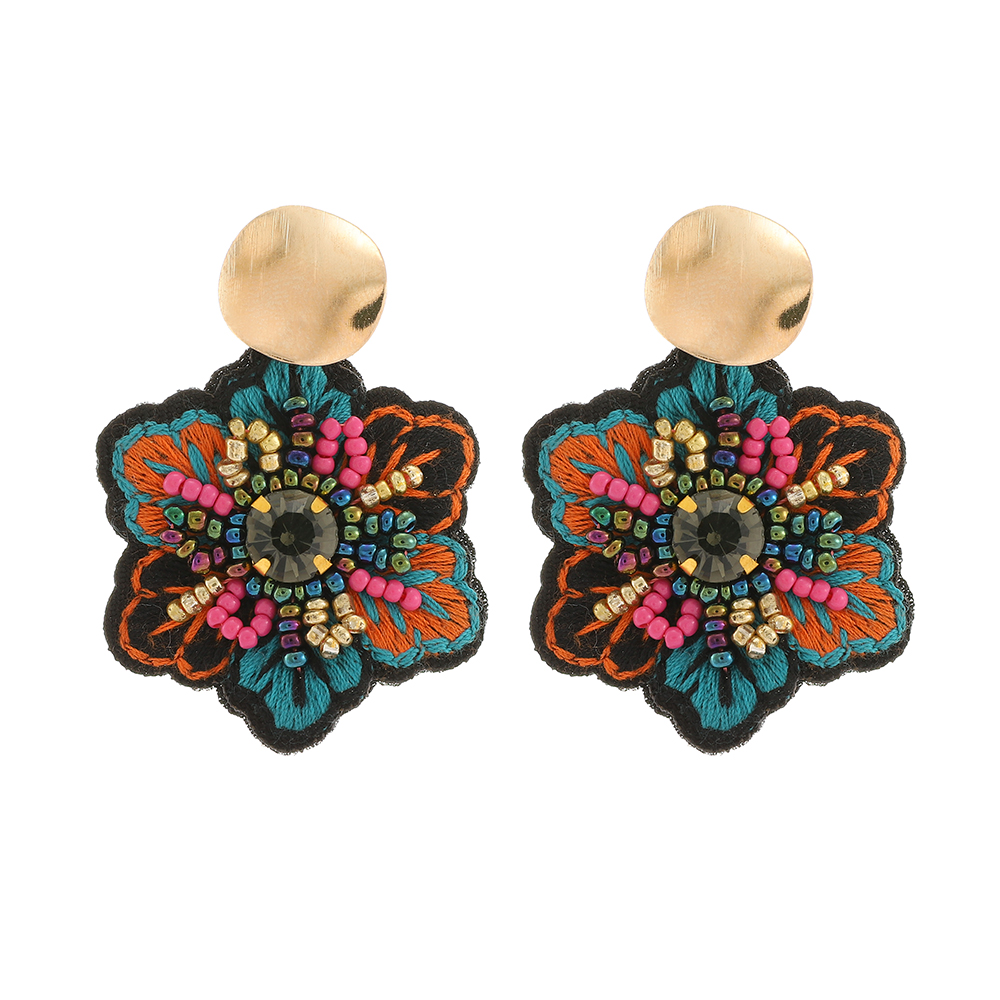 1 Pair Ethnic Style Flower Embroidery Beaded Resin Zinc Alloy Handmade Dangling Earrings display picture 4
