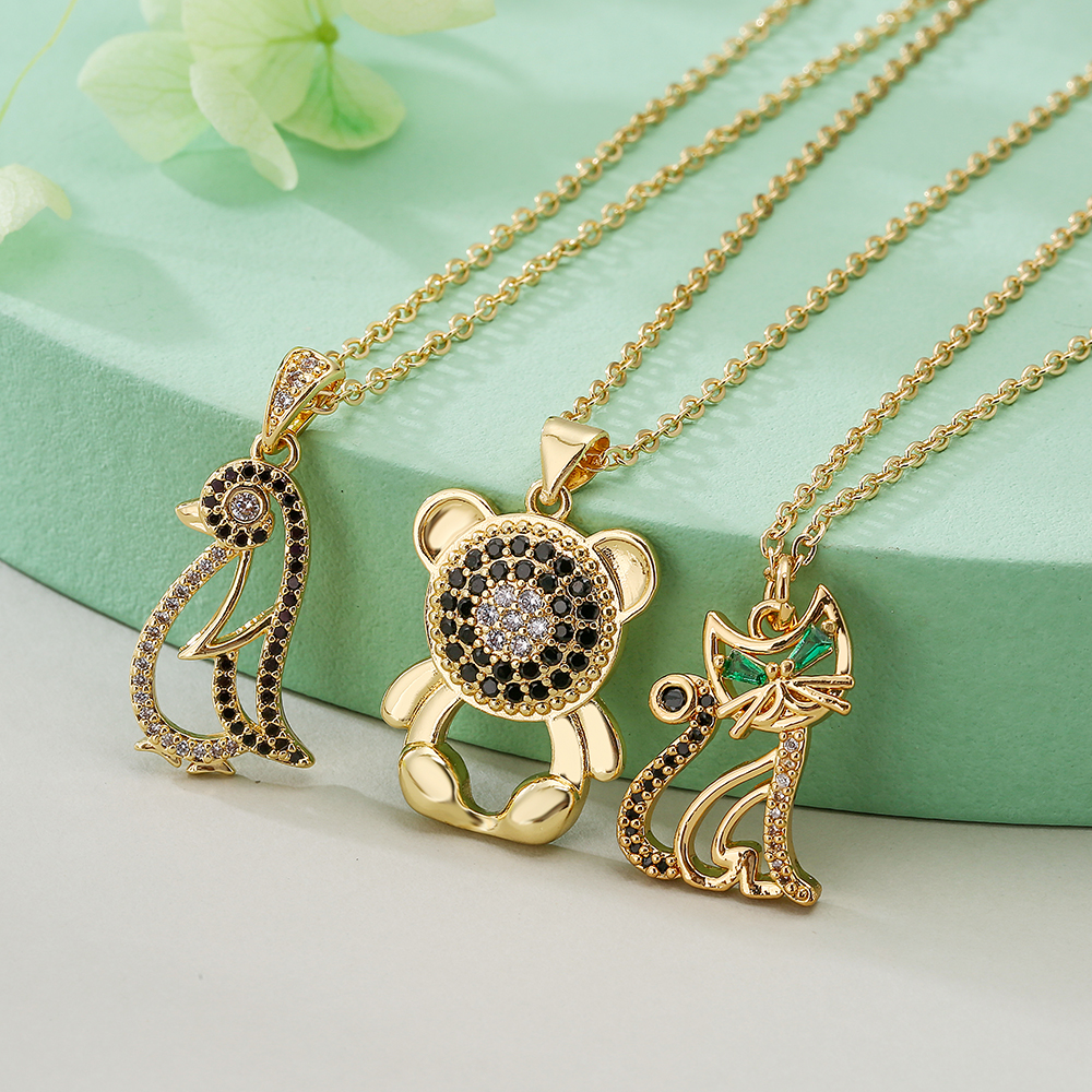 Simple Style Animal Copper 18k Gold Plated Zircon Pendant Necklace In Bulk display picture 4
