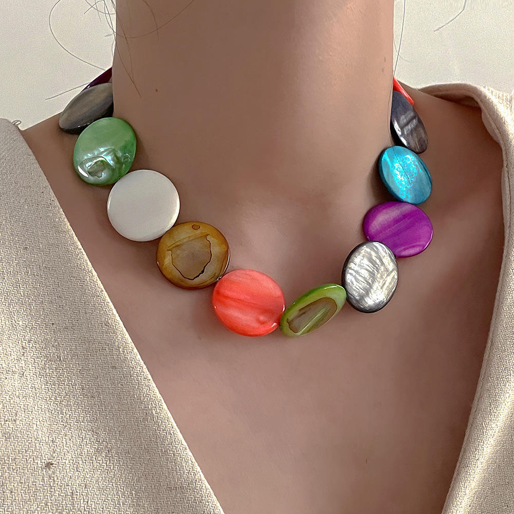 Casual Vacation Round Shell Women's Necklace display picture 2