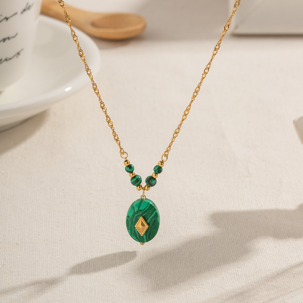 Ig Style Simple Style Oval Stainless Steel Malachite Plating 18k Gold Plated Pendant Necklace display picture 1