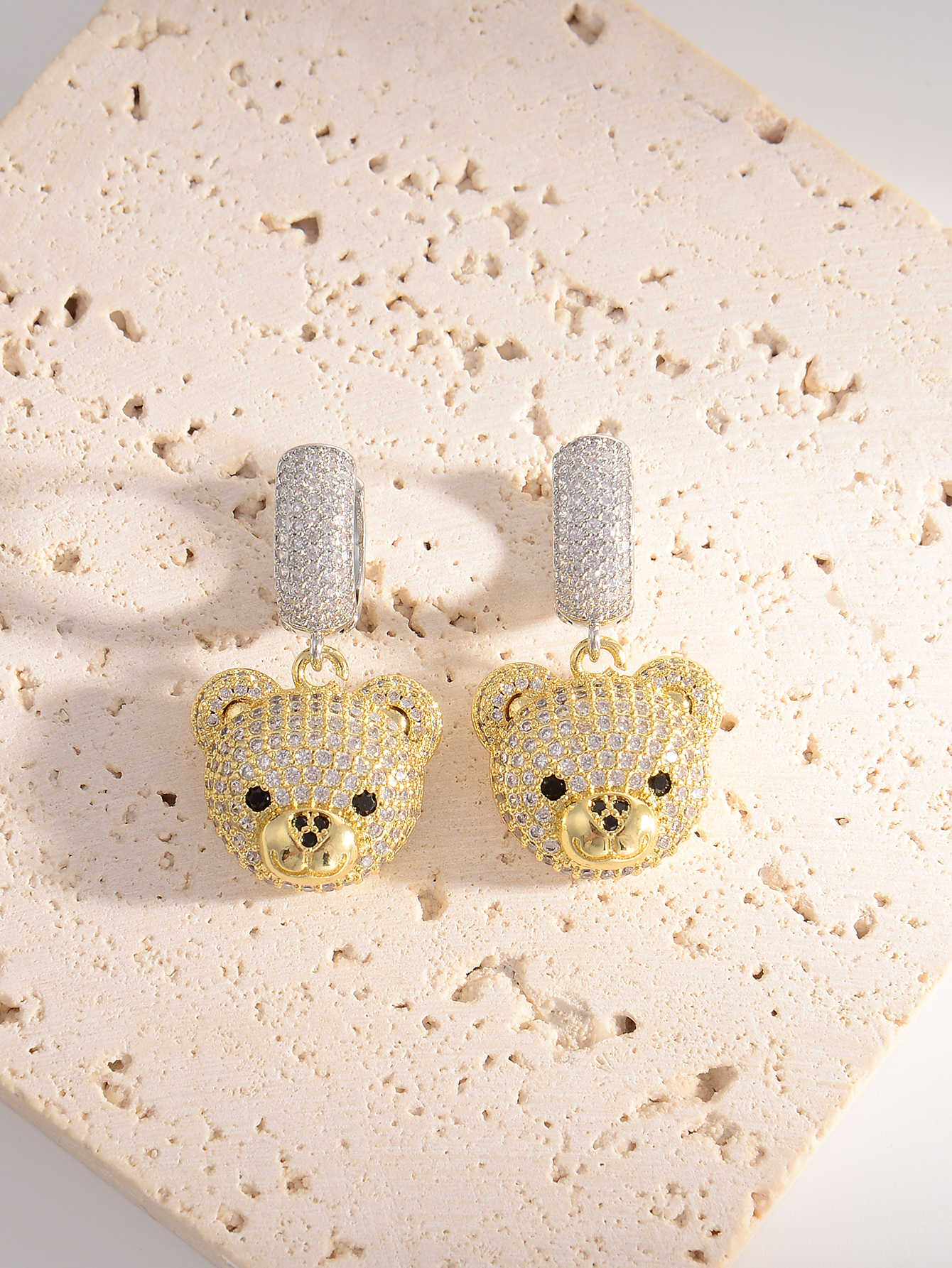 1 Pair Cute Bear Plating Inlay Copper Rhinestones 18k Gold Plated Drop Earrings display picture 5