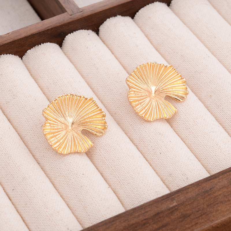 1 Pair Ig Style Leaf Ginkgo Leaf Asymmetrical Plating Alloy 14k Gold Plated Ear Studs display picture 6