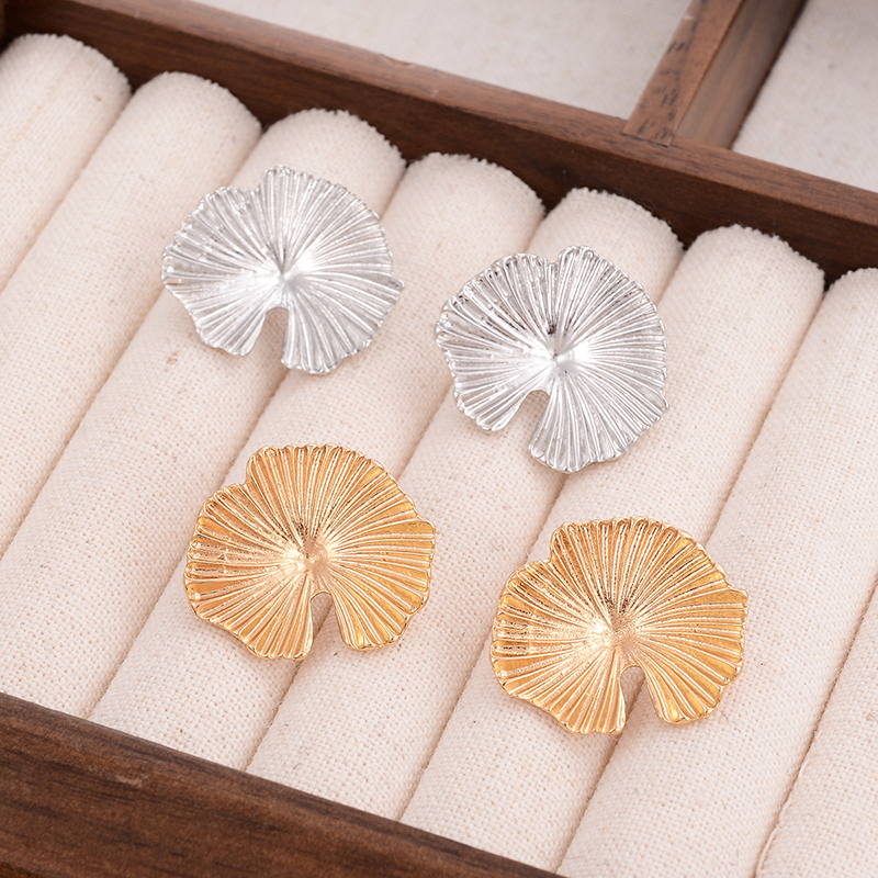 1 Pair Ig Style Leaf Ginkgo Leaf Asymmetrical Plating Alloy 14k Gold Plated Ear Studs display picture 5