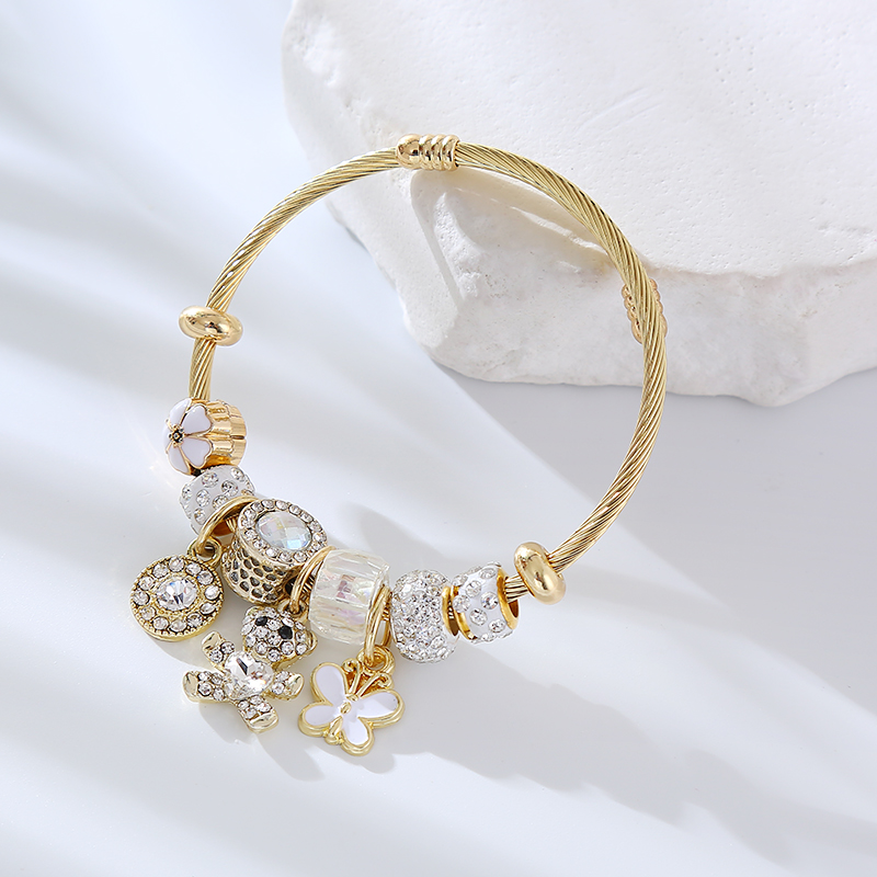 Wholesale Jewelry Elegant Lady Round Heart Shape Alloy Rhinestones Inlay Bangle display picture 6