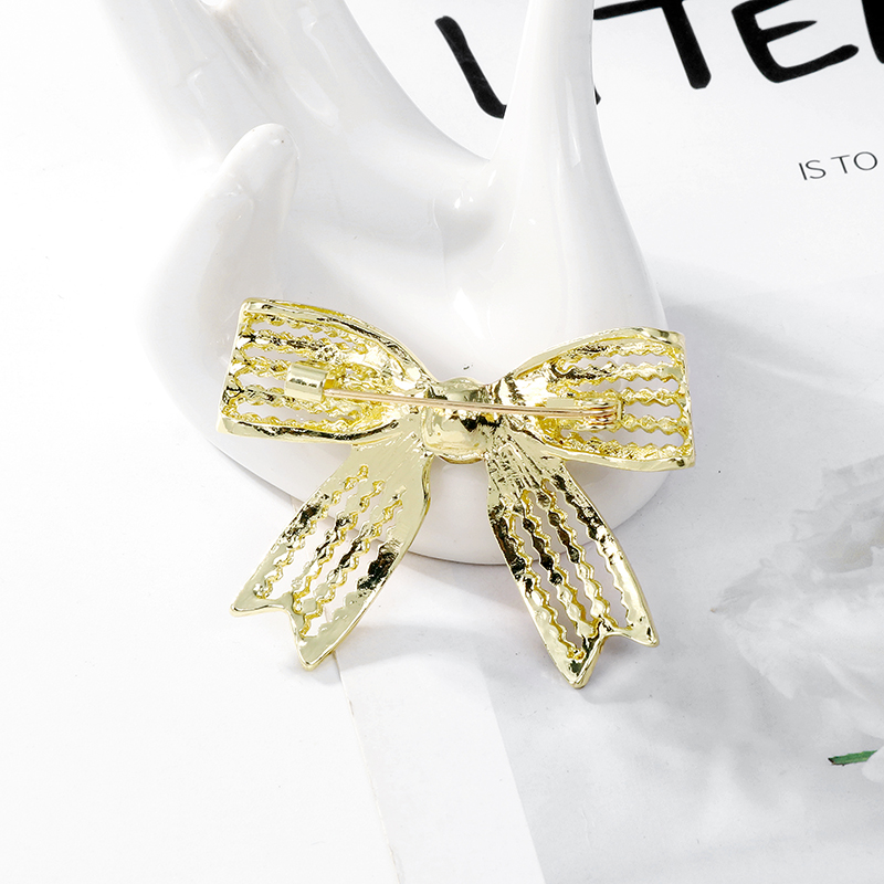 Elegant Bow Knot Alloy Inlay Artificial Pearls Rhinestones Women's Brooches display picture 2