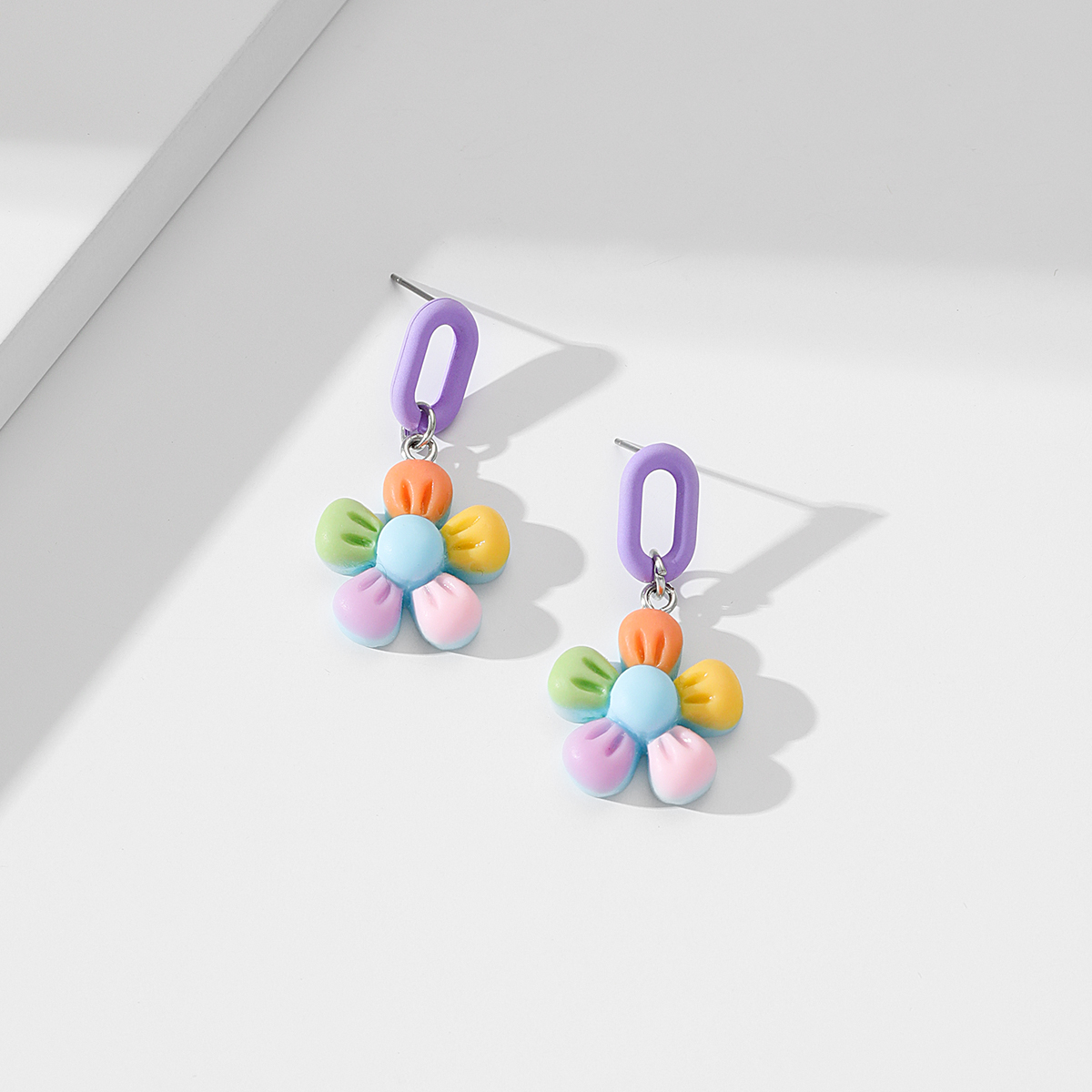1 Pair Cute Korean Style Flower Arylic Drop Earrings display picture 2