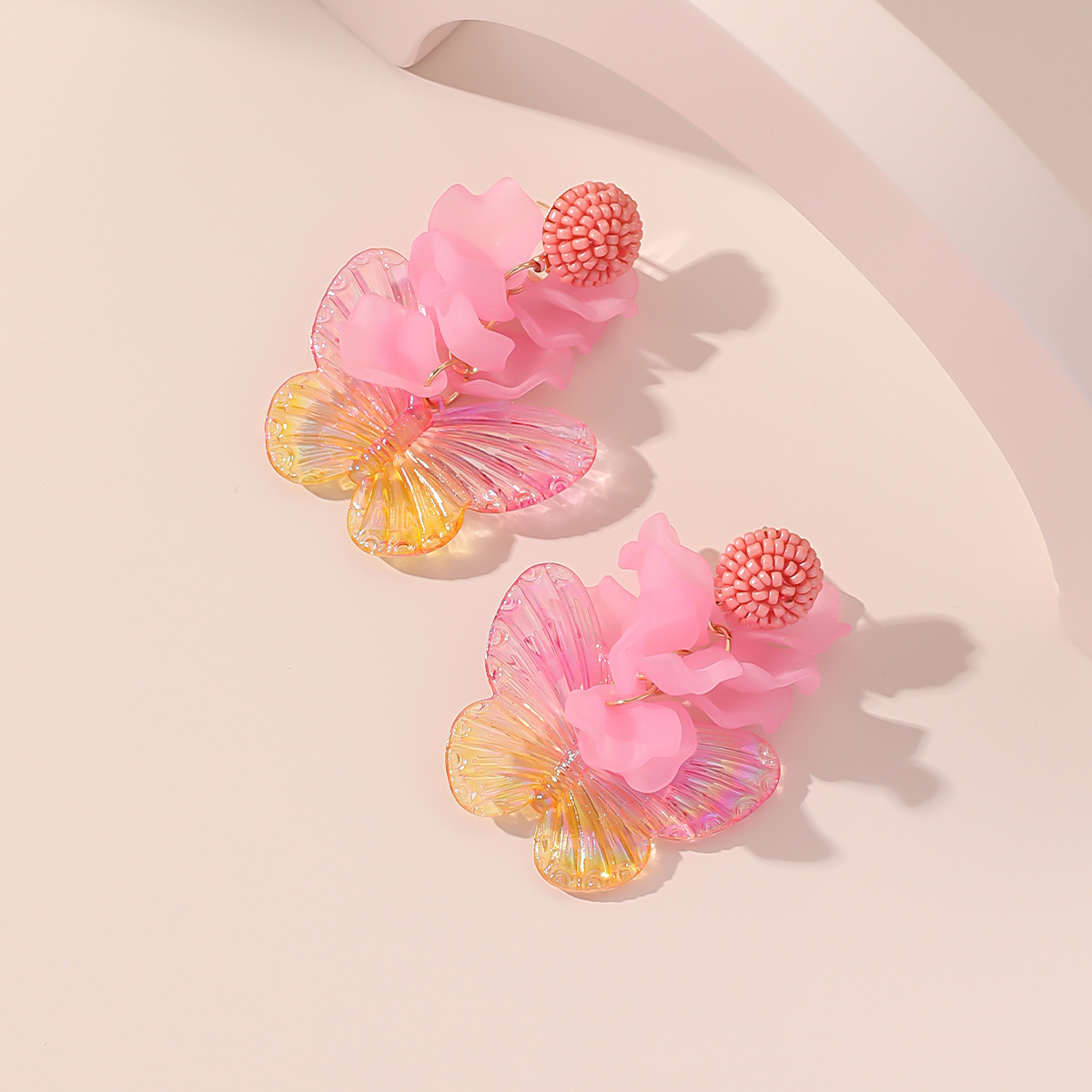 1 Pair Sweet Butterfly Alloy Resin Drop Earrings display picture 3