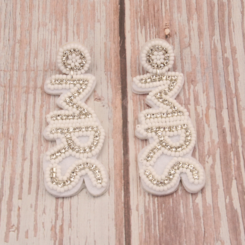1 Pair Casual Simple Style Letter Handmade Beaded Cloth Drop Earrings display picture 3
