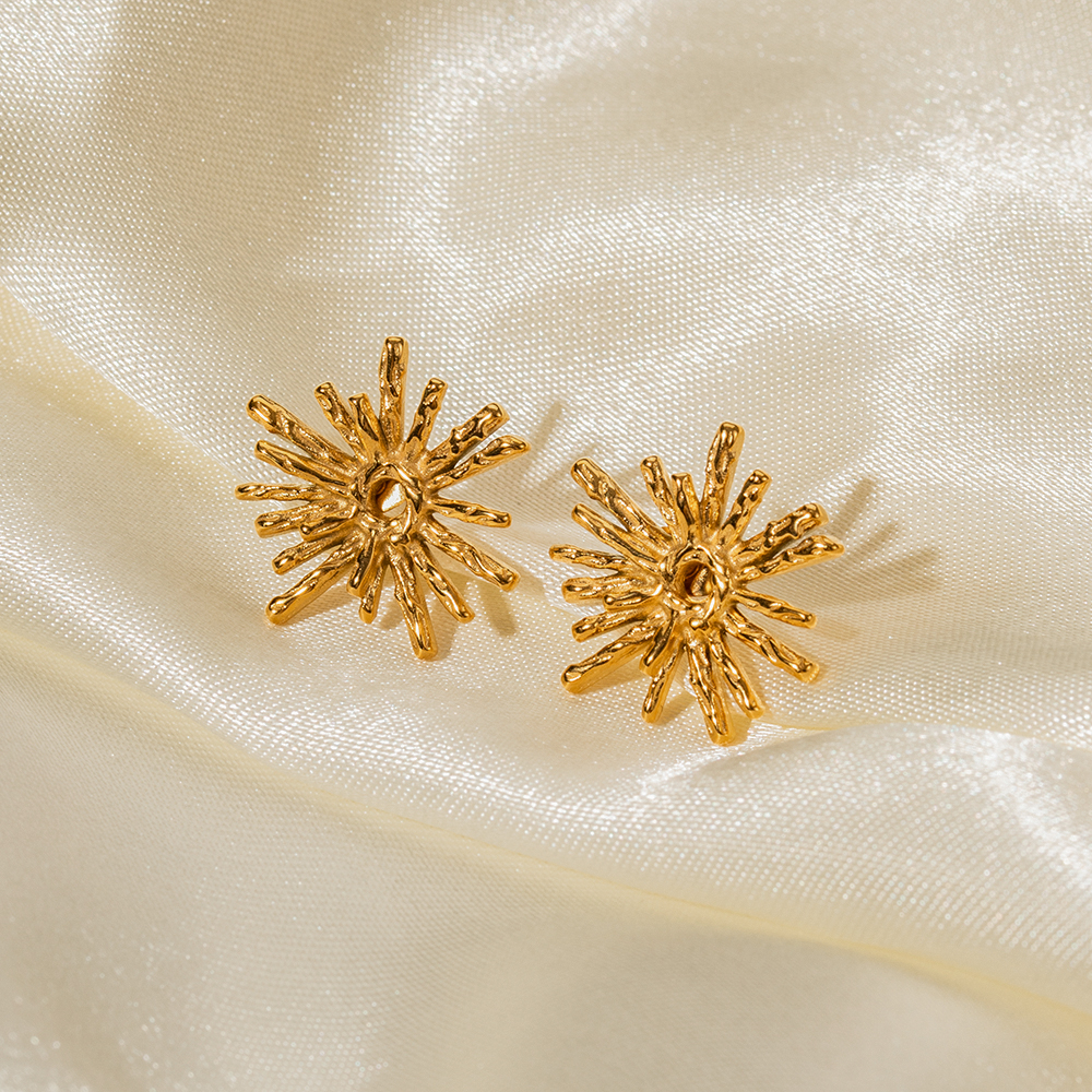 1 Pair Ig Style Simple Style Flower Plating Stainless Steel 18k Gold Plated Ear Studs display picture 6