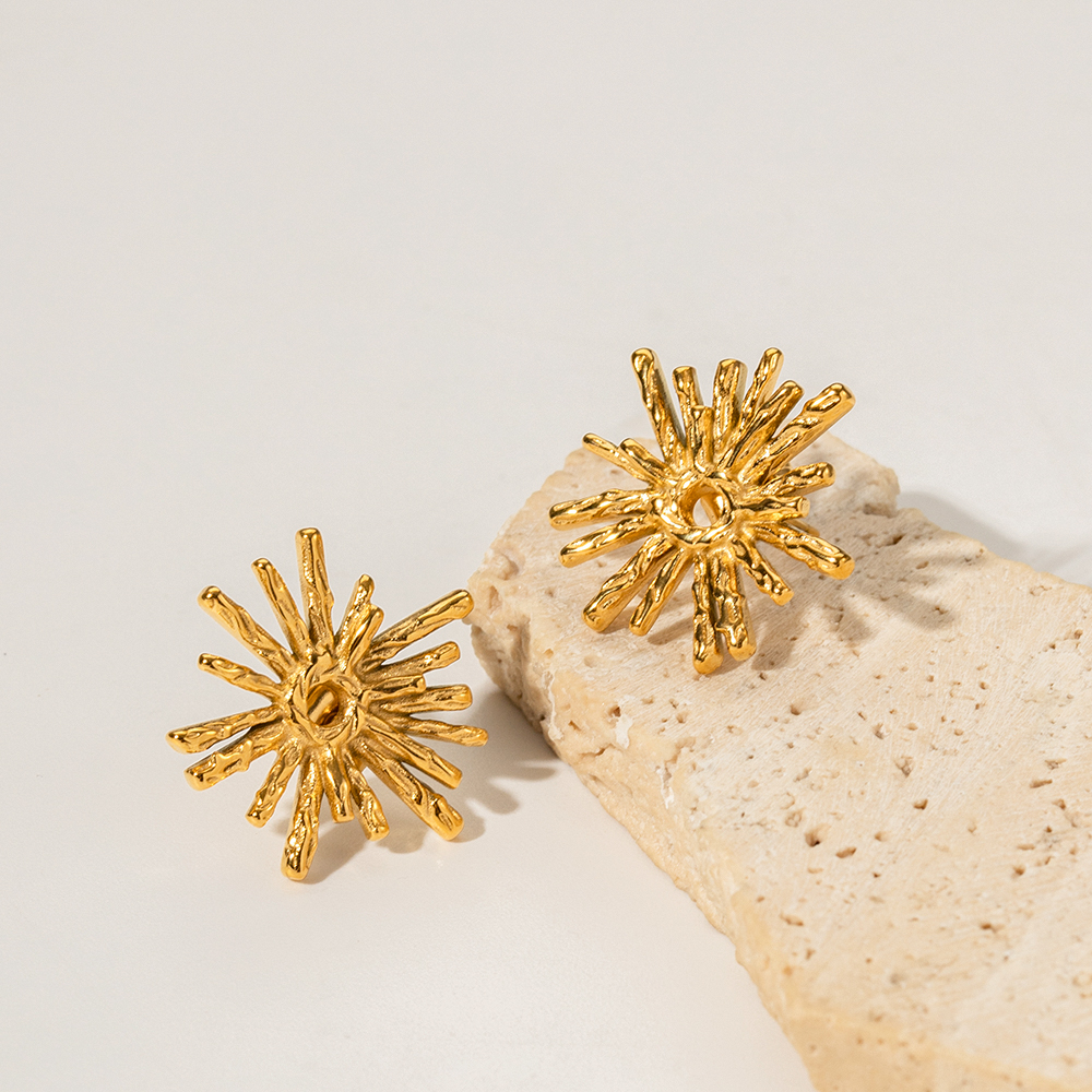 1 Pair Ig Style Simple Style Flower Plating Stainless Steel 18k Gold Plated Ear Studs display picture 1