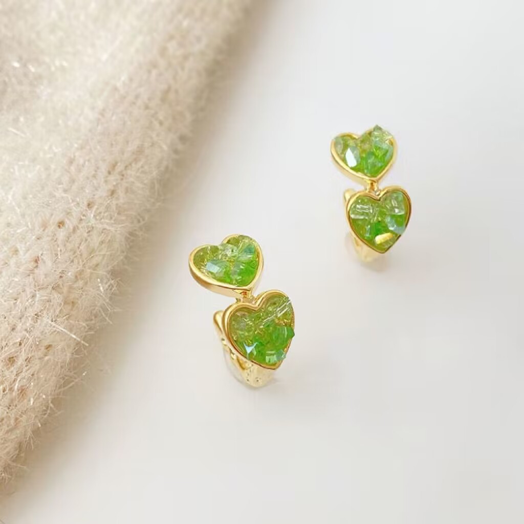 1 Pair Commute Heart Shape Inlay Alloy Zircon Earrings display picture 7