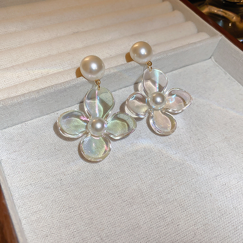 1 Pair Korean Style Flower Arylic Imitation Pearl Drop Earrings display picture 5