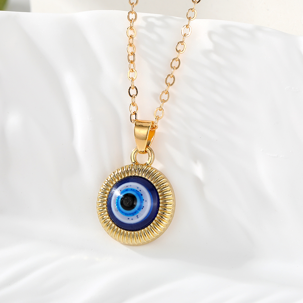 Vintage Style Simple Style Round Devil's Eye Resin Alloy Wholesale Pendant Necklace display picture 1