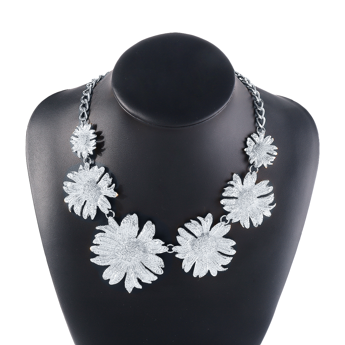 Wholesale Jewelry Vintage Style Tropical Sunflower Flower Alloy Iron Alloy Chain Pendant Necklace display picture 5