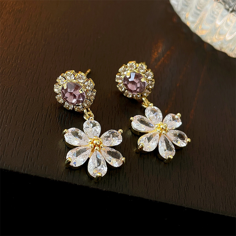 1 Pair Simple Style Shiny Flower Plating Inlay Copper Artificial Crystal 14k Gold Plated Drop Earrings display picture 2