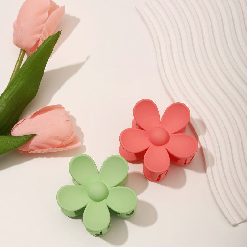 Commute Korean Style Flower Plastic Resin Spray Paint Hair Clip display picture 4