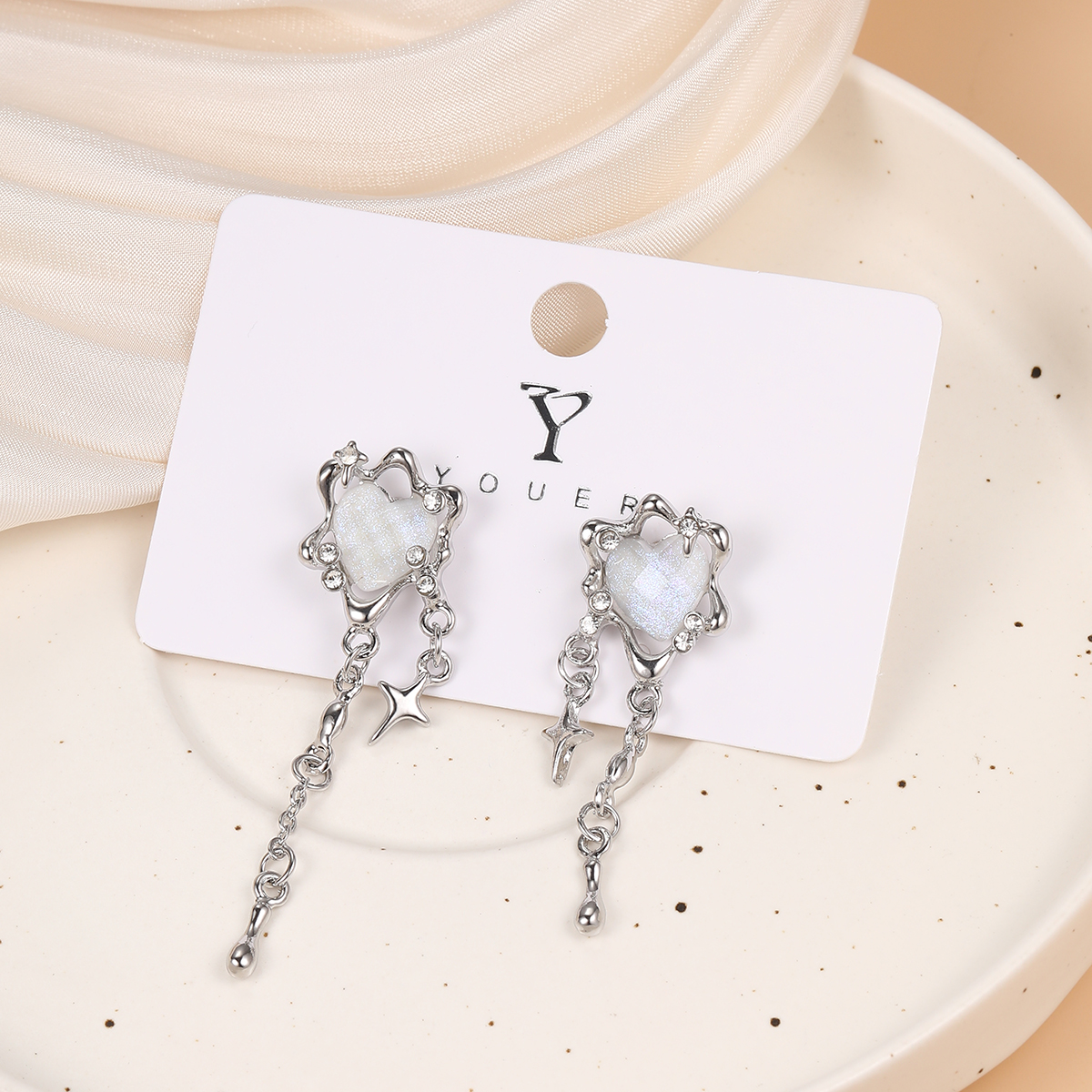 1 Pair Sweet Cool Style Star Heart Shape Inlay Alloy Artificial Crystal Drop Earrings display picture 11
