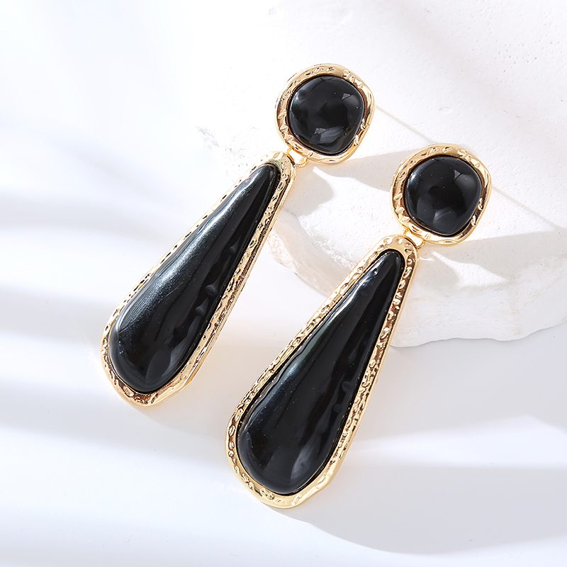 1 Pair Elegant Cute Luxurious Water Droplets Resin Drop Earrings display picture 6