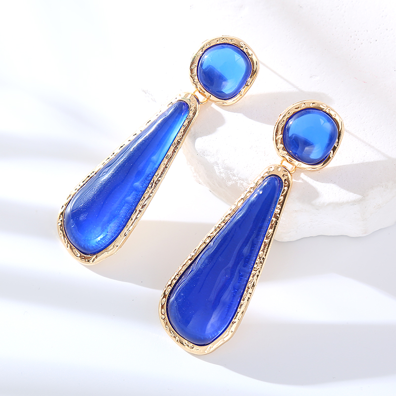 1 Pair Elegant Cute Luxurious Water Droplets Resin Drop Earrings display picture 9