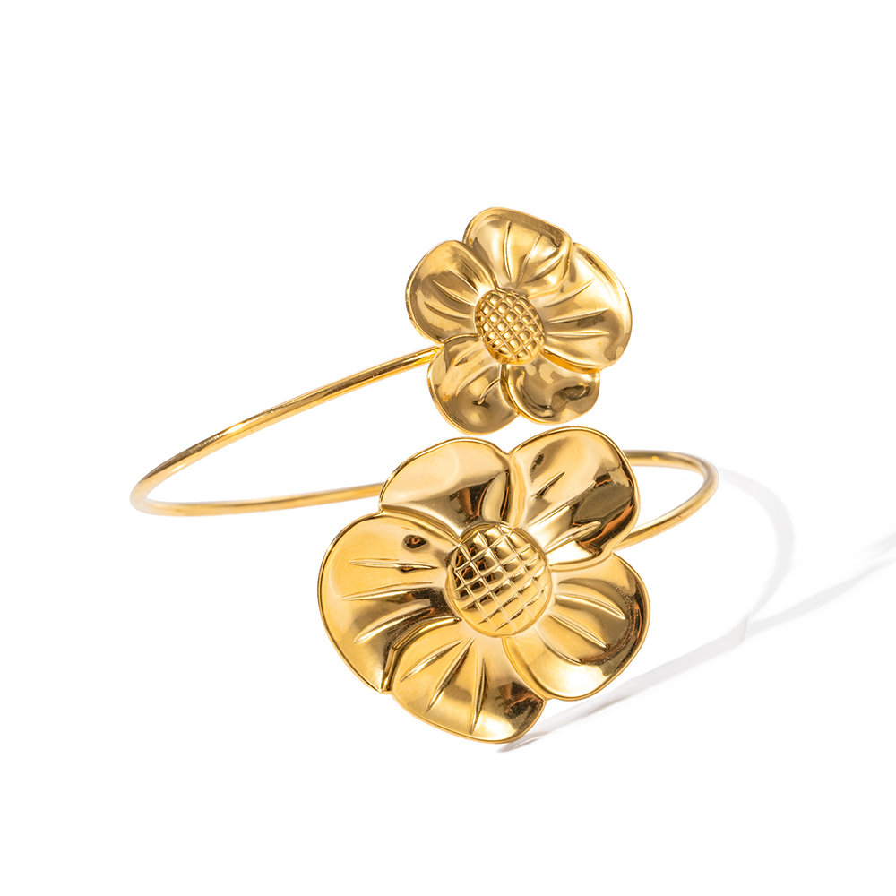 Ig Style Sunflower Stainless Steel Plating 18k Gold Plated Bangle display picture 1