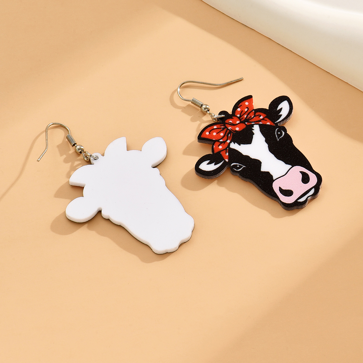 1 Pair Cute Cows Arylic Drop Earrings display picture 3