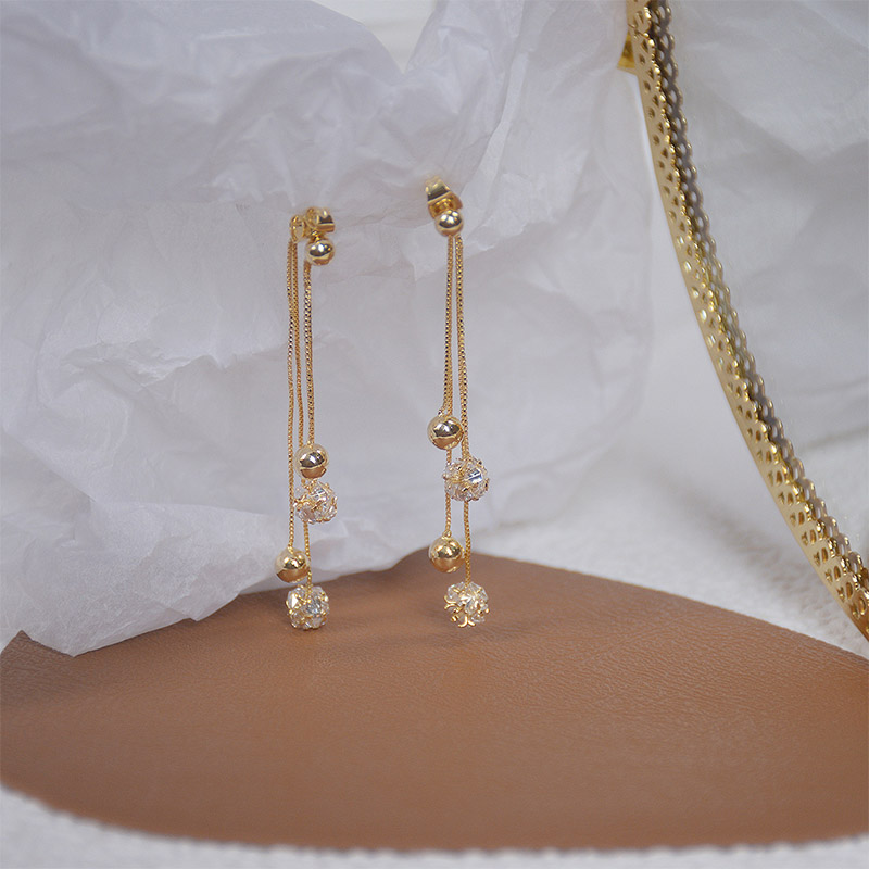 1 Pair Elegant French Style Geometric Inlay Copper Zircon Gold Plated Drop Earrings display picture 4