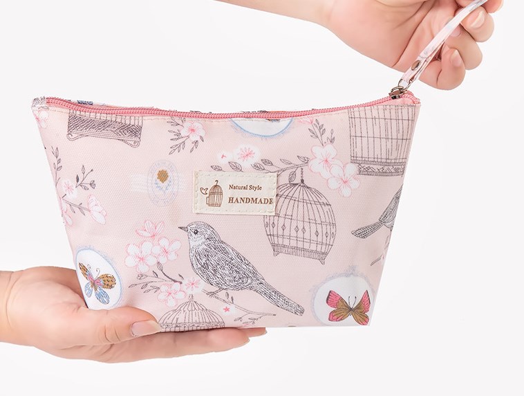 Women's All Seasons Water-repellent Cloth Flower Elegant Classic Style Square Zipper Cosmetic Bag Wash Bag display picture 3
