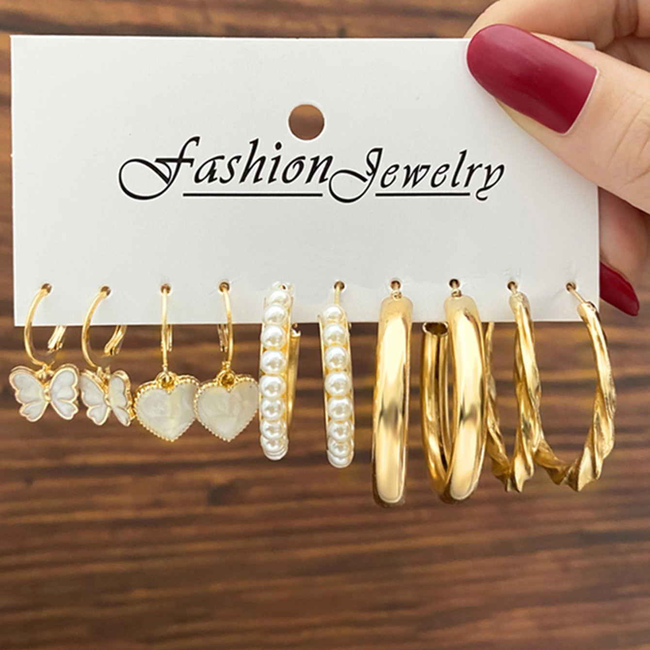 1 Set Casual Modern Style Heart Shape Butterfly Plating Inlay Alloy Pearl Hoop Earrings Drop Earrings display picture 5