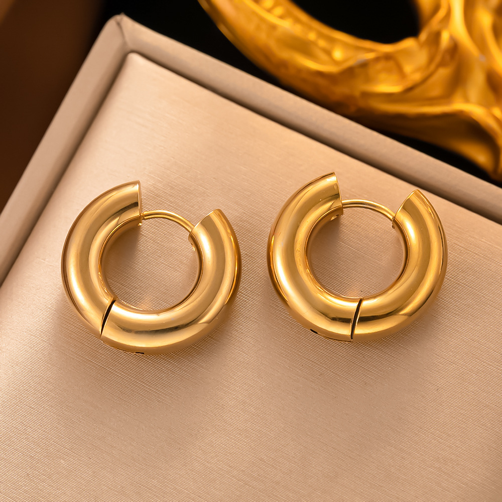 1 Pair Retro Simple Style Round Plating 304 Stainless Steel 18K Gold Plated Earrings display picture 3