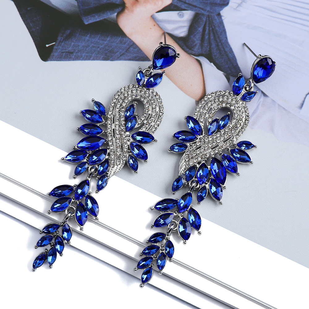 1 Pair Exaggerated Shiny Leaf Plating Inlay Zinc Alloy Artificial Crystal Artificial Rhinestones Drop Earrings display picture 5