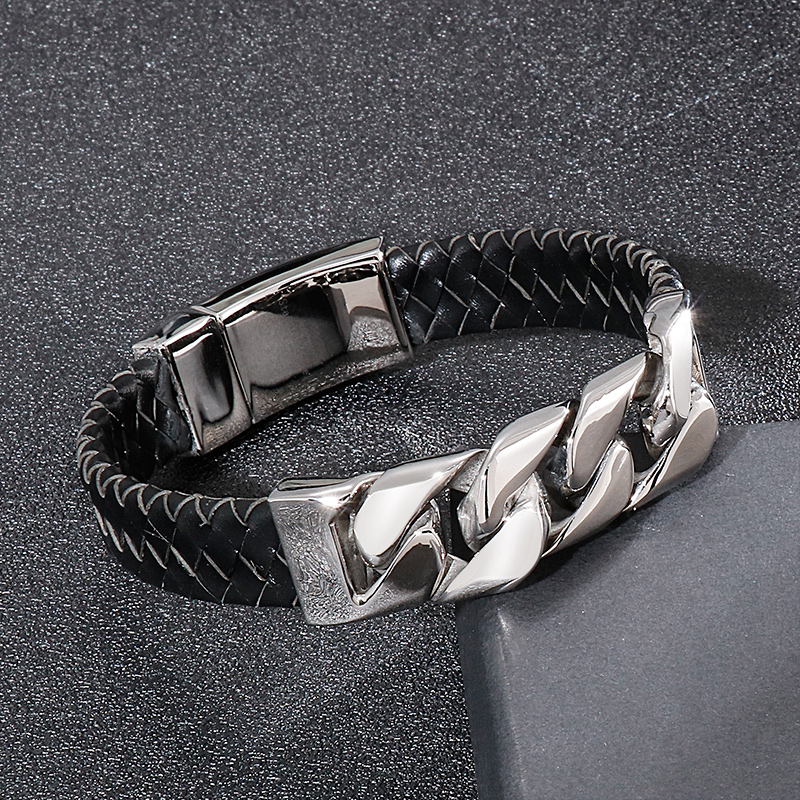 Hip Hop Estilo De Moda Impresión De Cadenas Acero Inoxidable Labor De Retazos Hombres Brazalete display picture 5