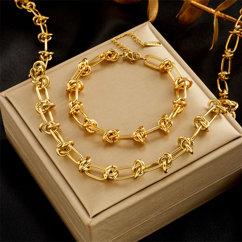 Titan Stahl 18 Karat Vergoldet Retro Einfacher Stil Vierblättriges Kleeblatt Runden Armbänder Halskette display picture 4