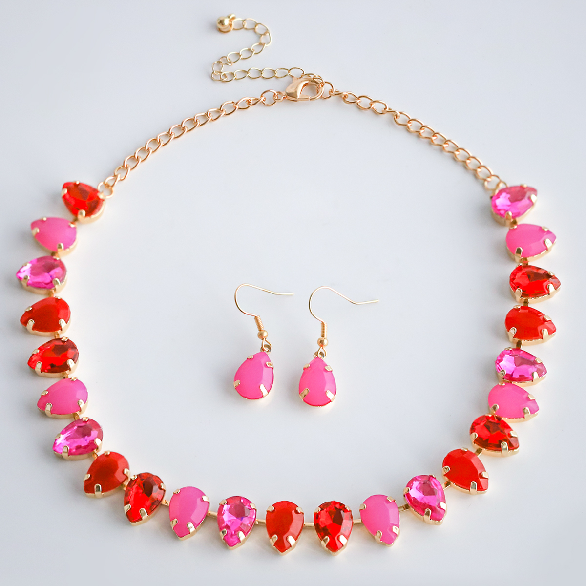 Elegant Luxurious Shiny Water Droplets Alloy Chain Inlay Resin Women's Jewelry Set display picture 1