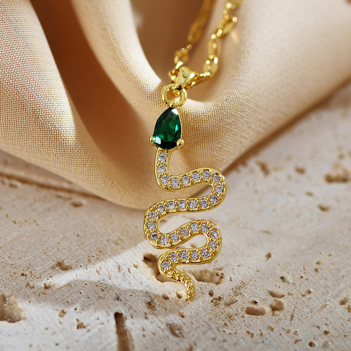 Style Simple Serpent Le Cuivre Incruster Zircon Collier display picture 1