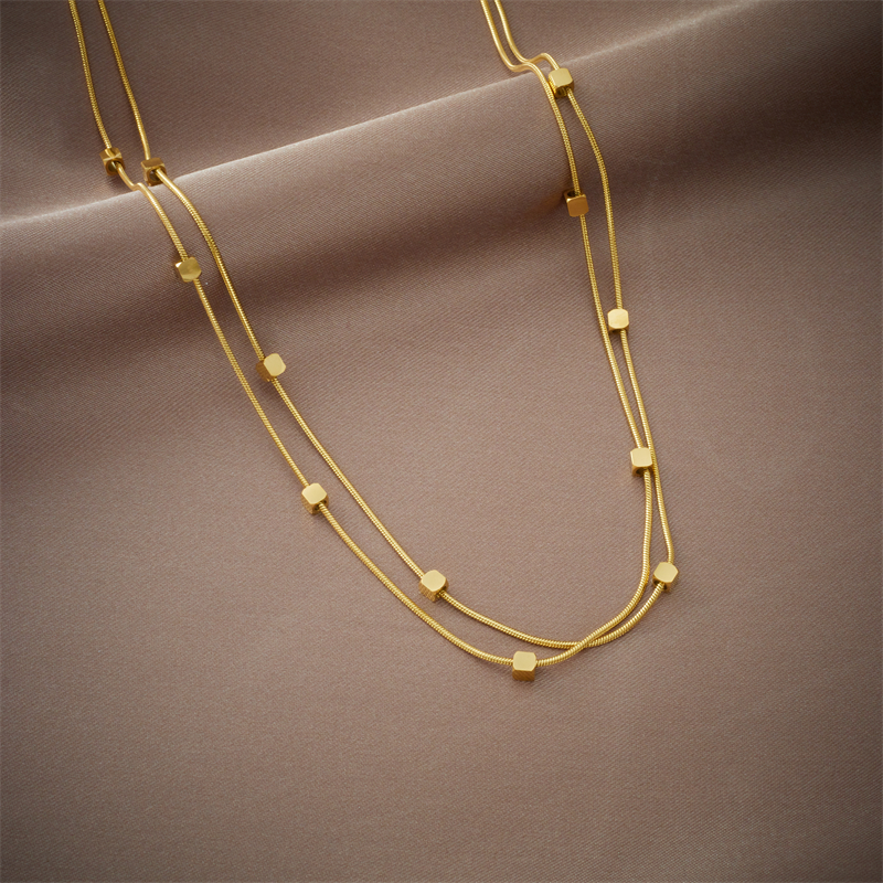 Einfacher Stil Geometrisch Rostfreier Stahl Überzug 18 Karat Vergoldet Geschichtete Halskette display picture 3